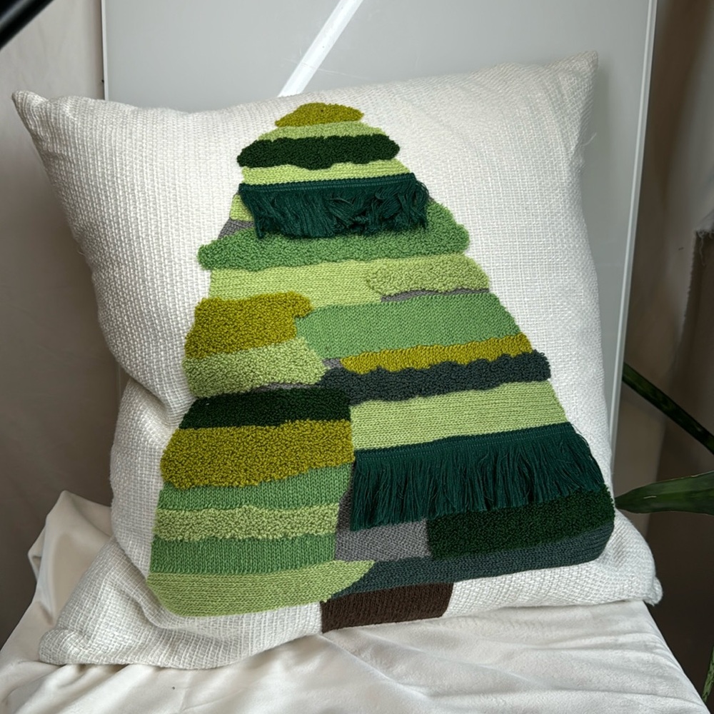 Holiday Tree Pillow